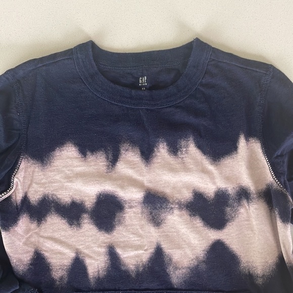 GAP Kids Tie Dye Long Sleeve - Picture 2 of 5